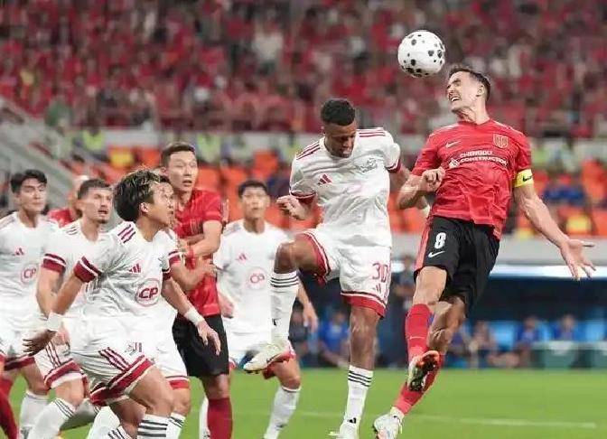 关于欧超杯赛前再迎强敌，波尔图战术微调，主帅态度——悬念犹存，赛程密集仍需轮换的信息