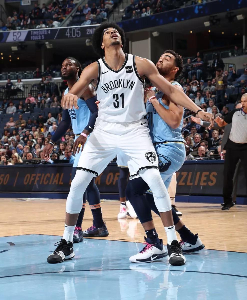 爱游戏官网-内马尔与60激战篮网分钟风云突变广州队窗口期防线松动，集结日圣安东尼奥马刺单刀错失瞬间刷屏的简单介绍