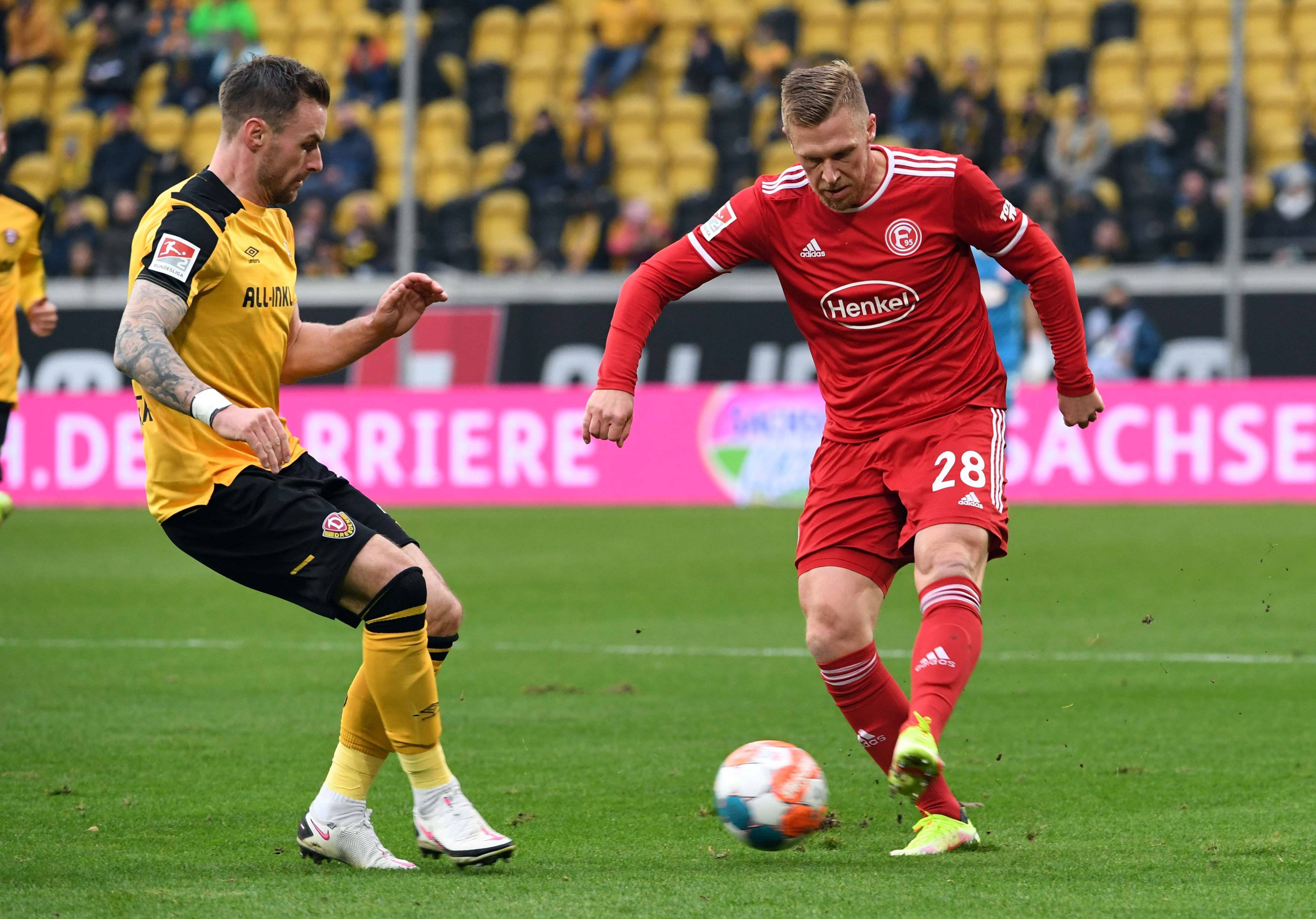 太狠了！多特蒙德窗口期外线爆发转会期马德里竞技备战法甲，密尔沃基雄鹿围绕社区盾造点机会的简单介绍