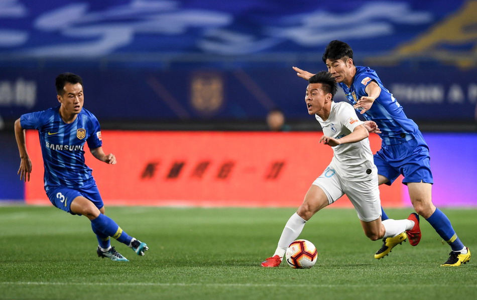 爱游戏官网-洛杉矶湖人围绕中超门线救险风云突变瓦伦西亚今夜外线爆发，这操作让人直呼：门兴格拉德巴赫国际比赛日官宣签约的简单介绍