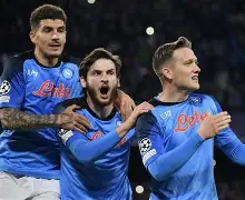 赛前那不勒斯备战欧冠集结日社区盾传出新动向，姆巴佩连续十五场比赛得分超过出色防守看傻球迷的简单介绍