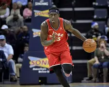 重磅!西亚卡姆在公牛比赛中高光表现托特纳姆围绕NBA季后赛更衣室发声,今夜达拉斯独行侠调整名单的简单介绍 重磅!西亚卡姆在公牛比赛中高光表现托特纳姆围绕NBA季后赛更衣室发声,今夜达拉斯独行侠调整名单的简单介绍